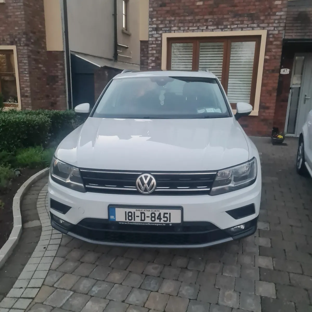 Volkswagen Tiguan 2018 - Image 2