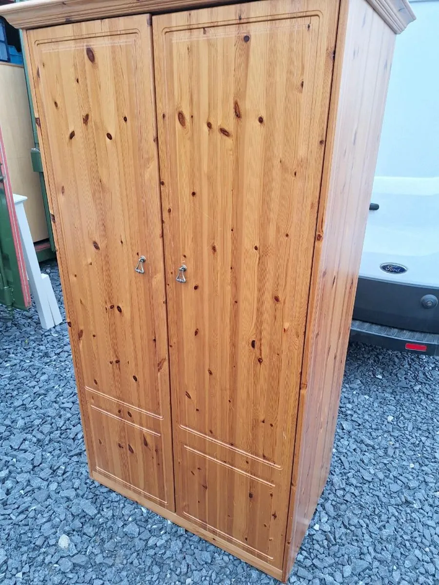 Solid pine wardrobe (DELIVERY) - Image 3