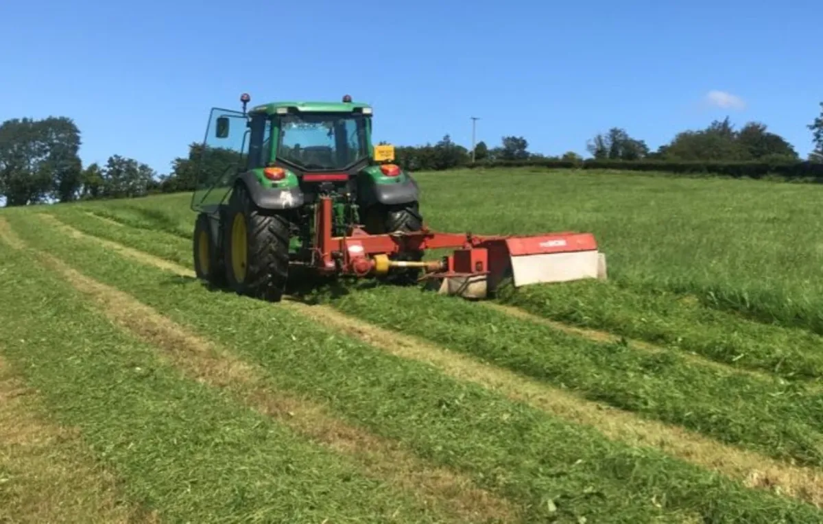 Kuhn FC202 Mower - Image 1