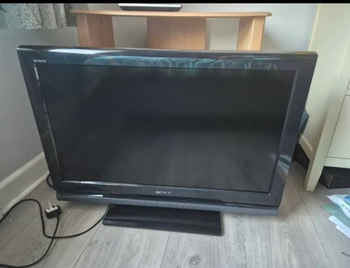 Tv - Image 1