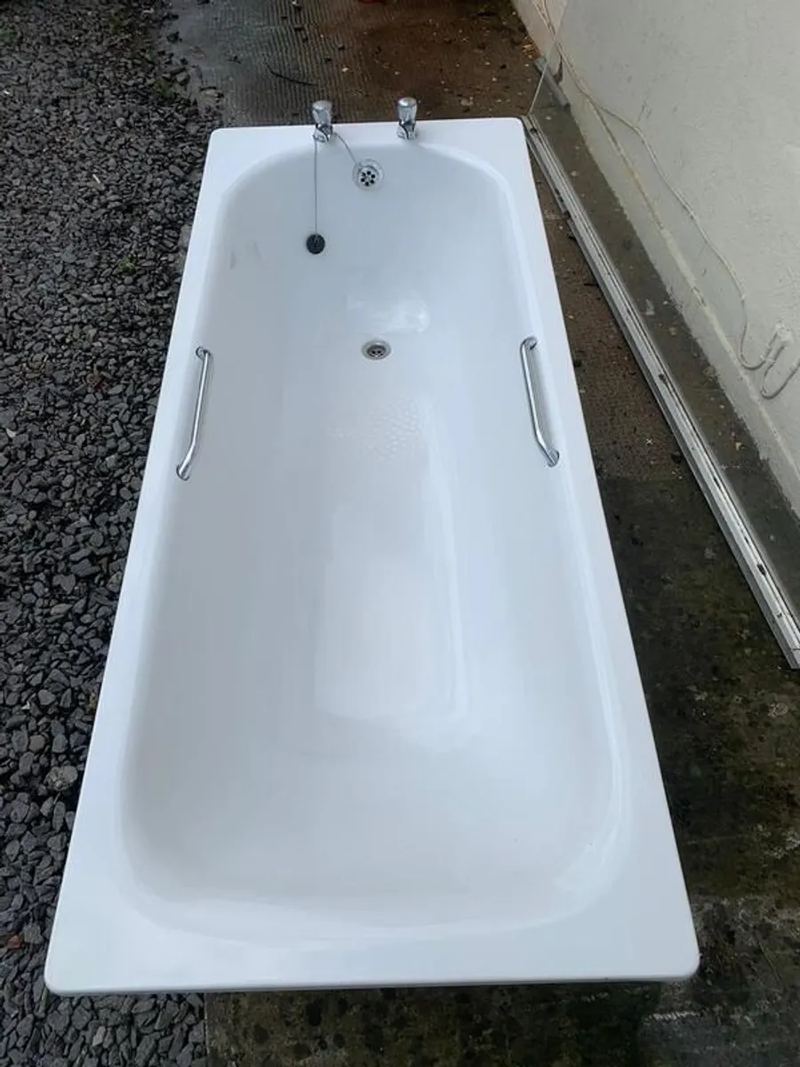 Bath - Image 2