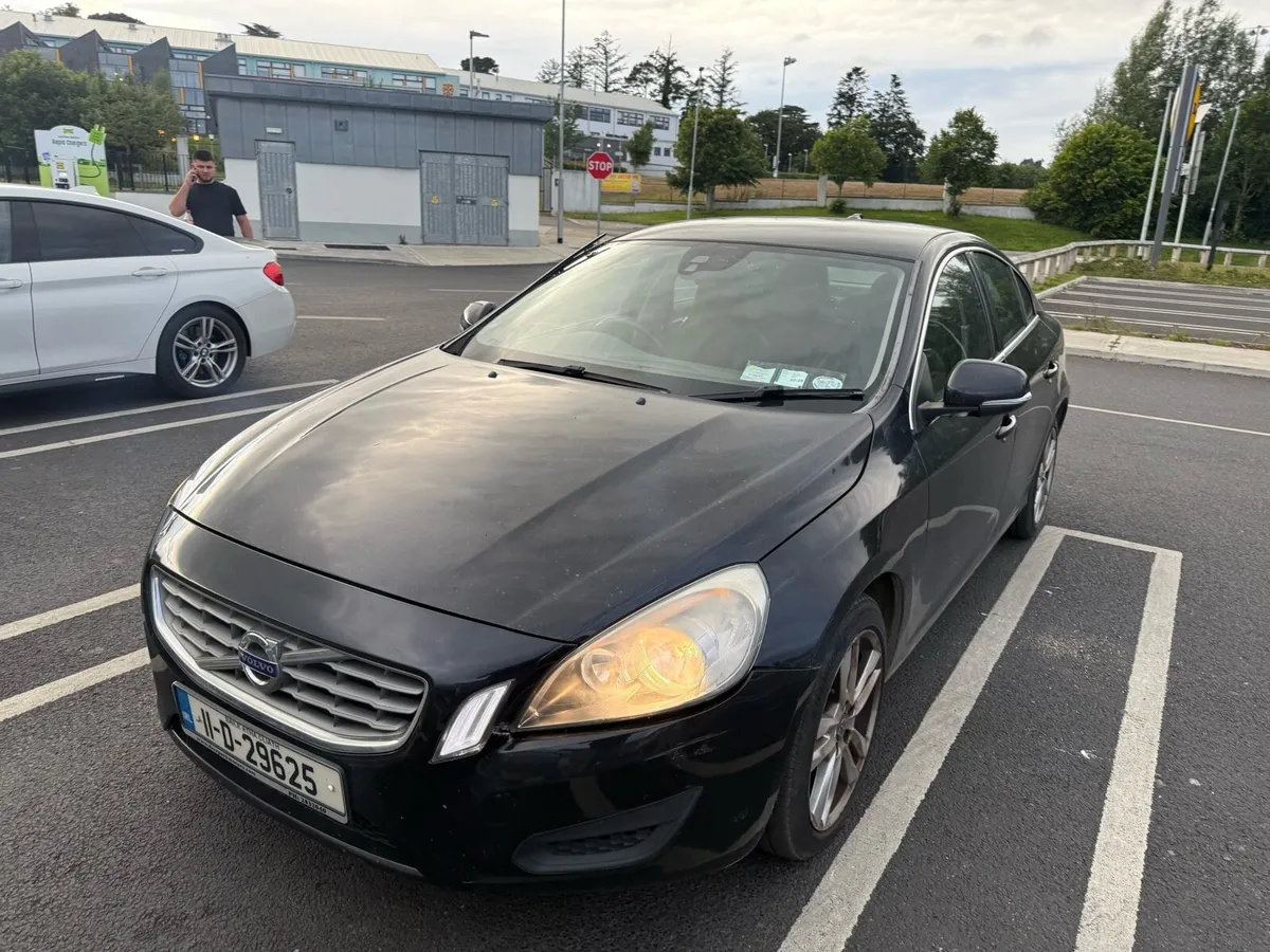 Volvo s60 automatic 2 diesel - Image 1