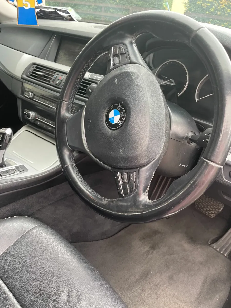 BMW 5-Series 2016 - Image 1