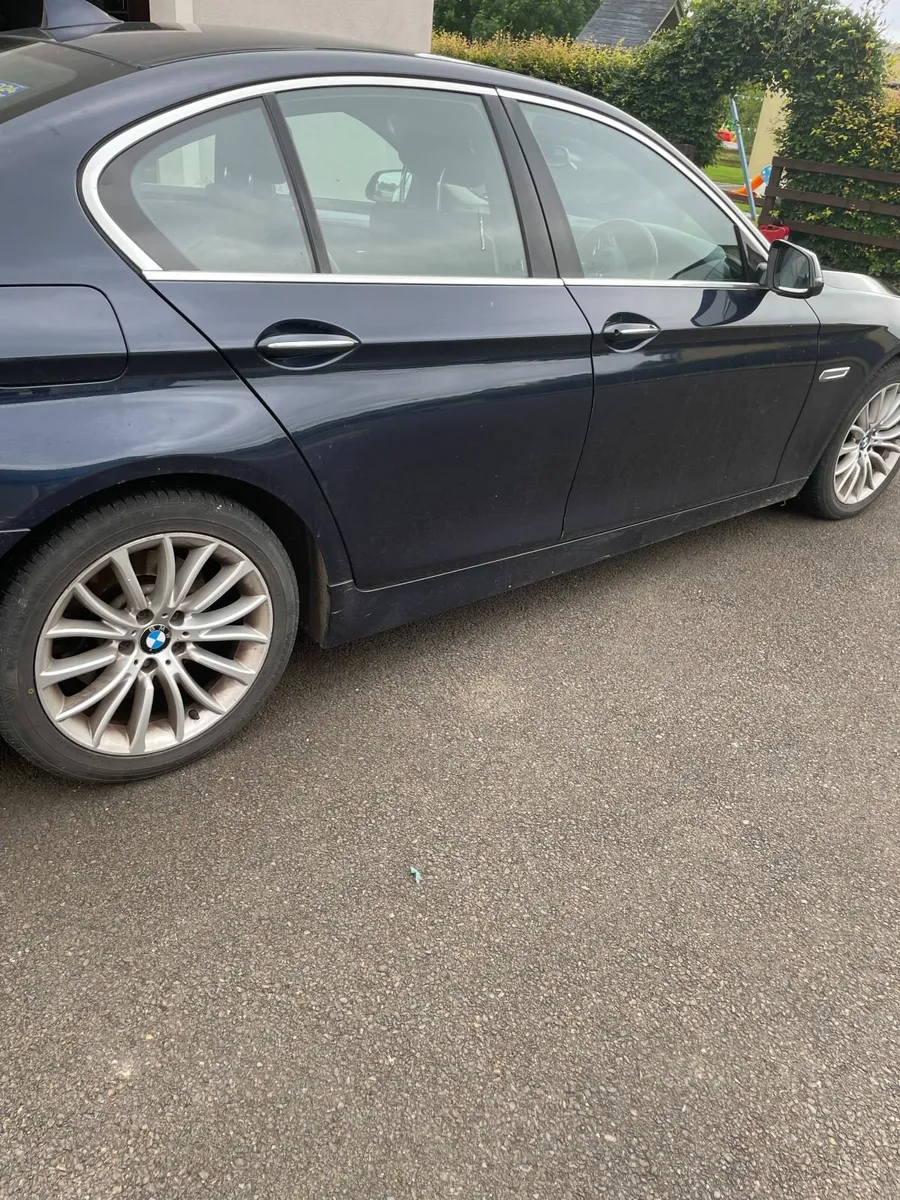 BMW 5-Series 2016 - Image 3
