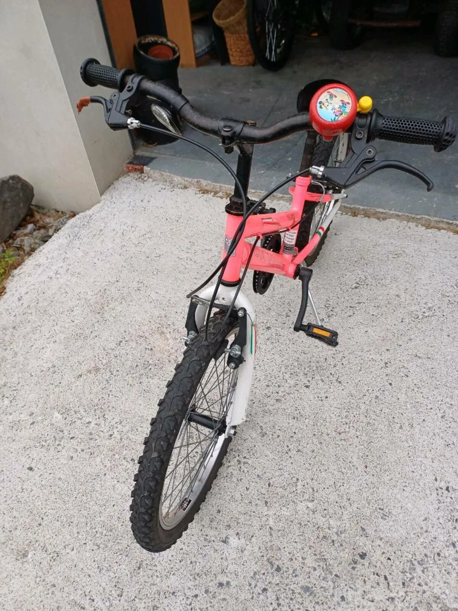 Girls bike - Image 2