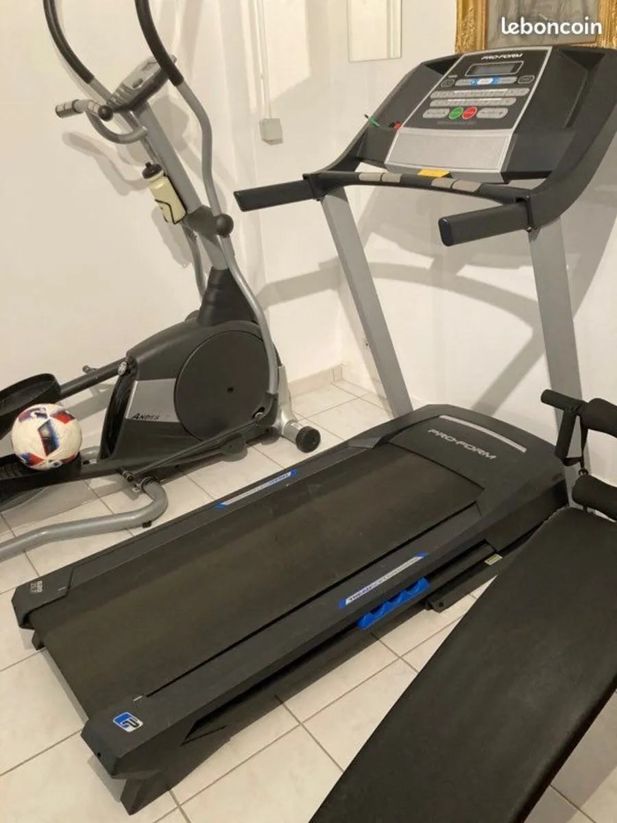 Proform 520 treadmill 1-16km / 1-10% incline - Image 2