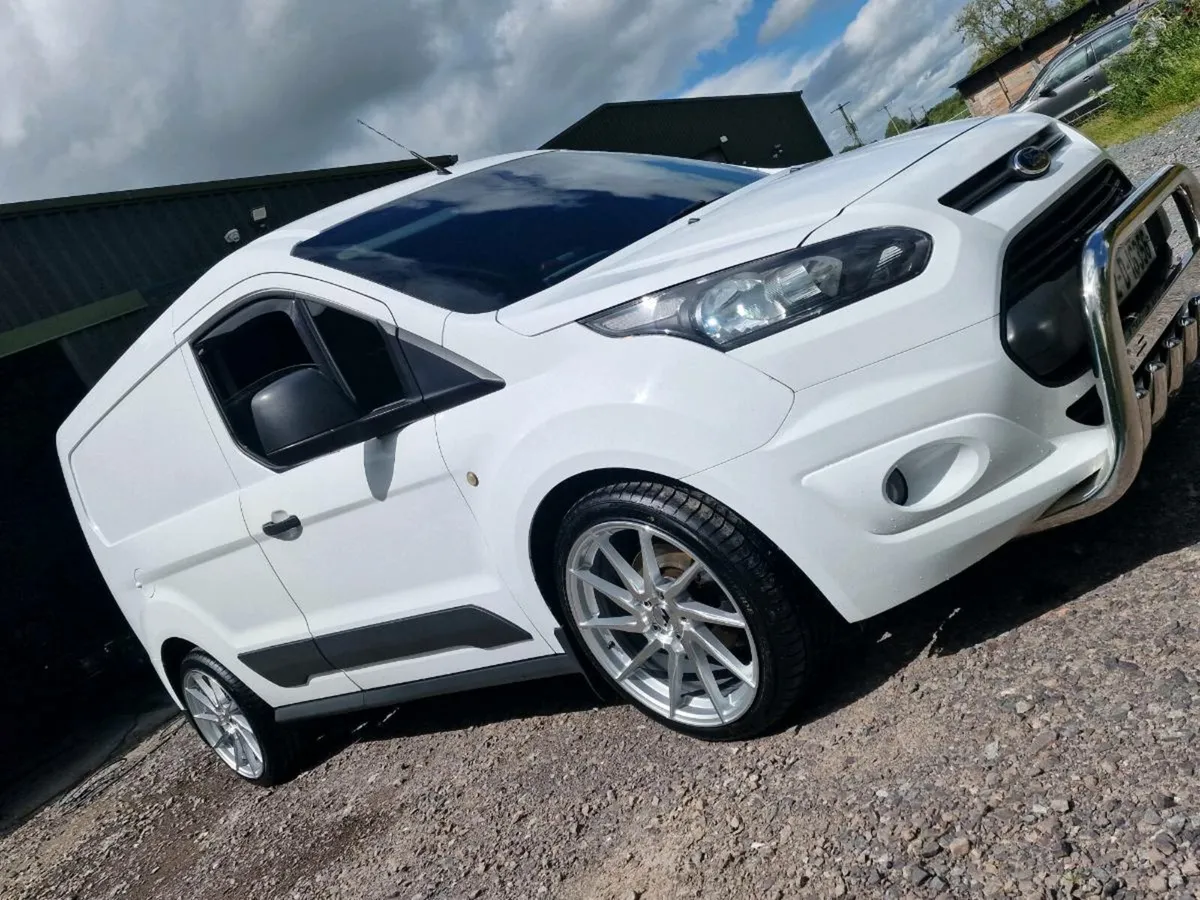 Ford transit connect - Image 1