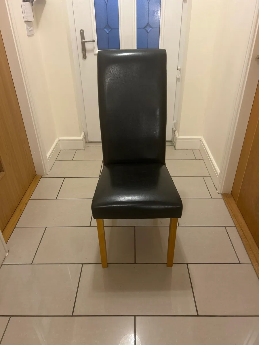 Kitchen chairs - Image 1