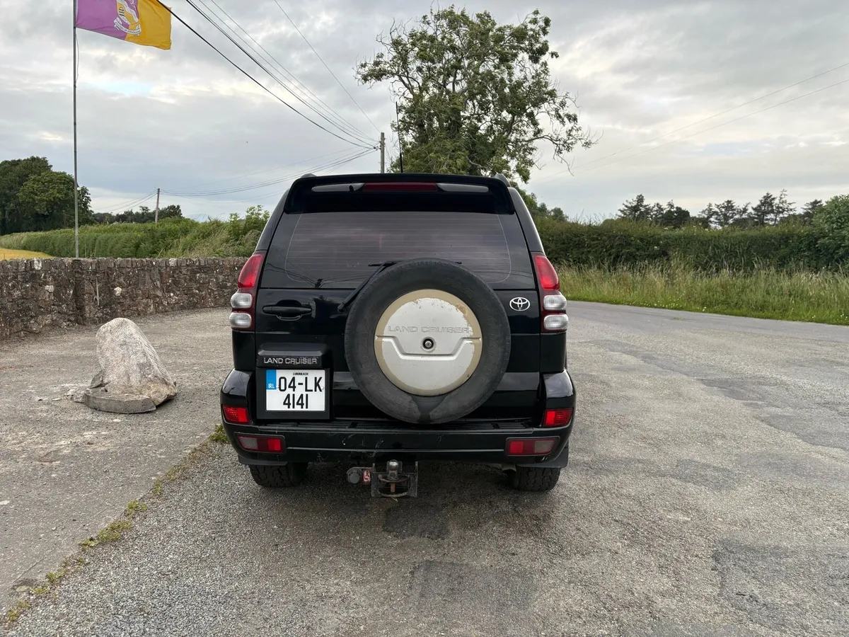 Toyota Landcruiser - Image 4