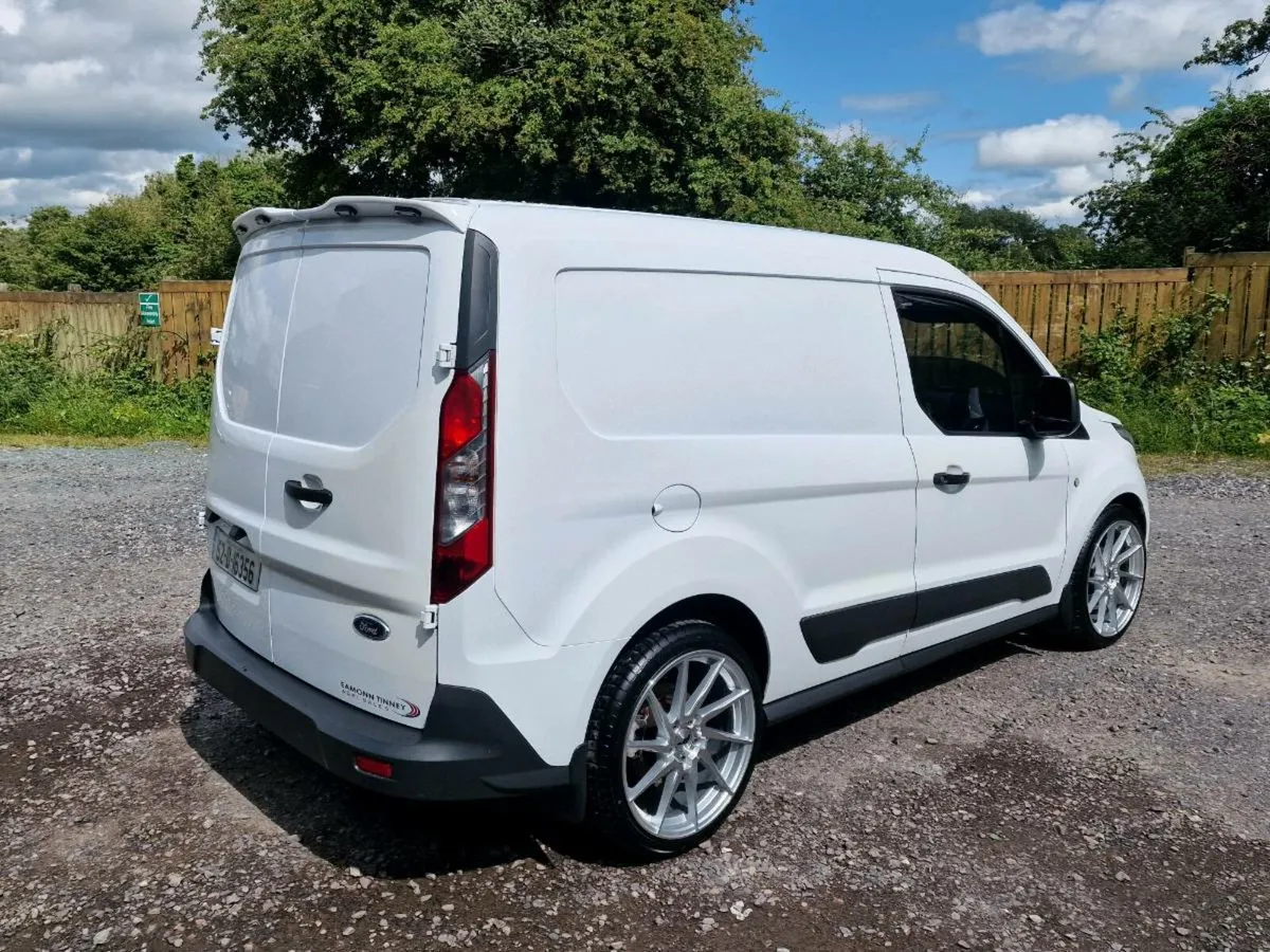 Ford transit connect - Image 2