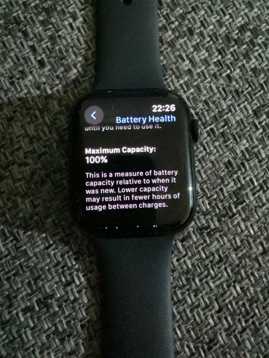 Apple watch 8 series 45 mm - Image 1