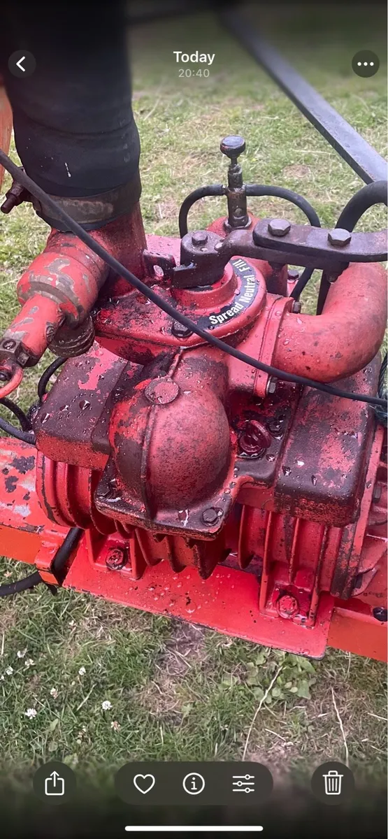 Slurry tanker - Image 3