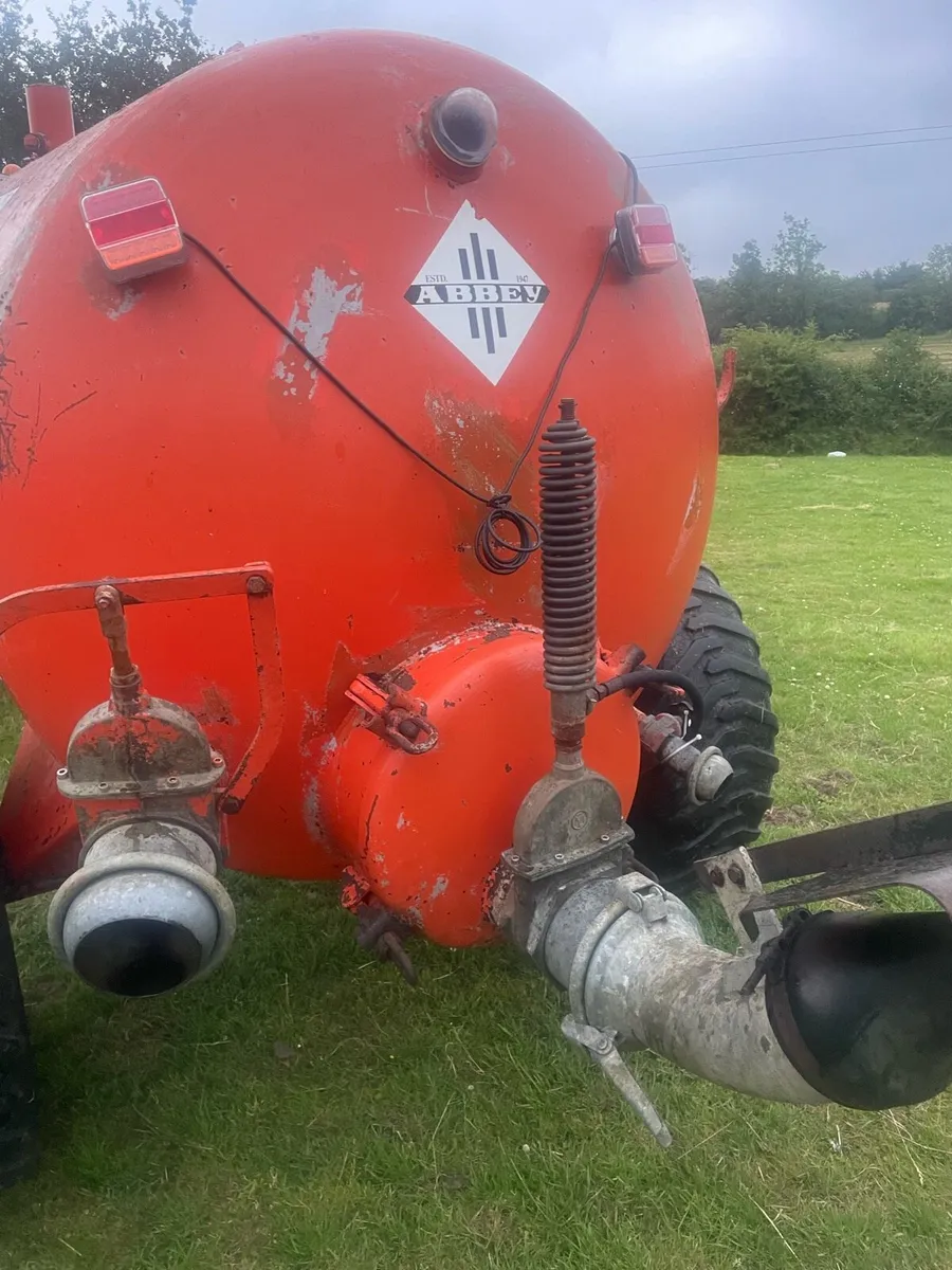 Slurry tanker - Image 4