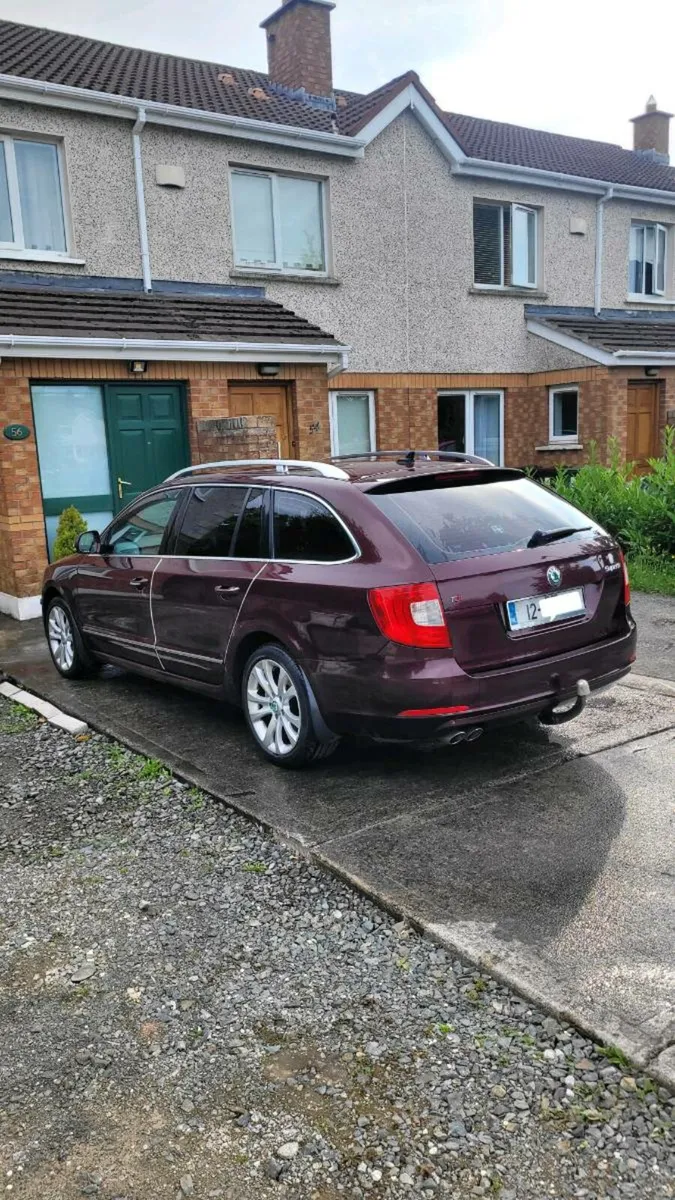 Skoda Superb 2012 Automatic Diesel  Fresh NCT - Image 3