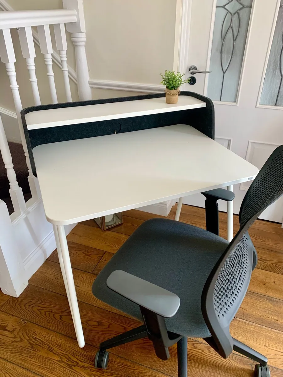 Desk and chair - Image 2