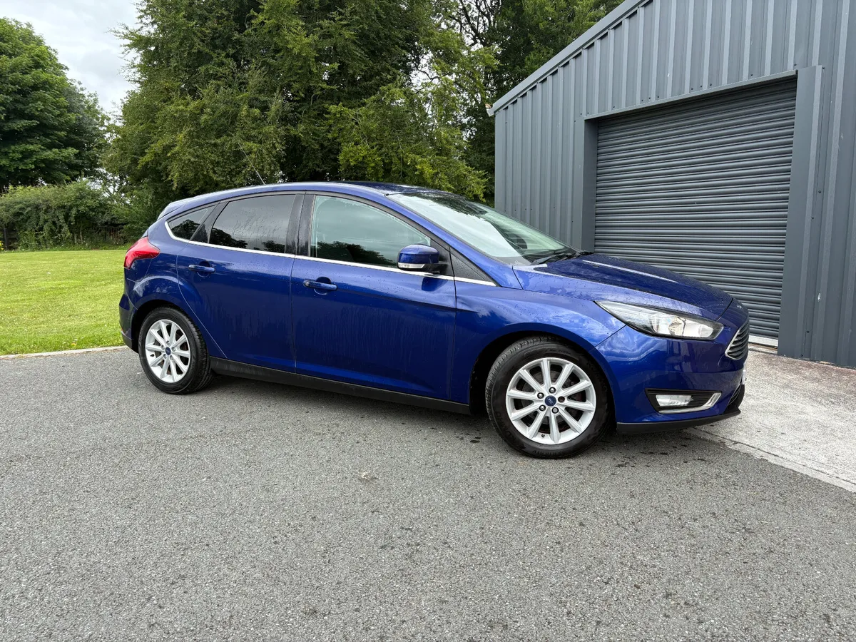 Ford Focus 1.5 TDCI Titanium 2015 - Image 4