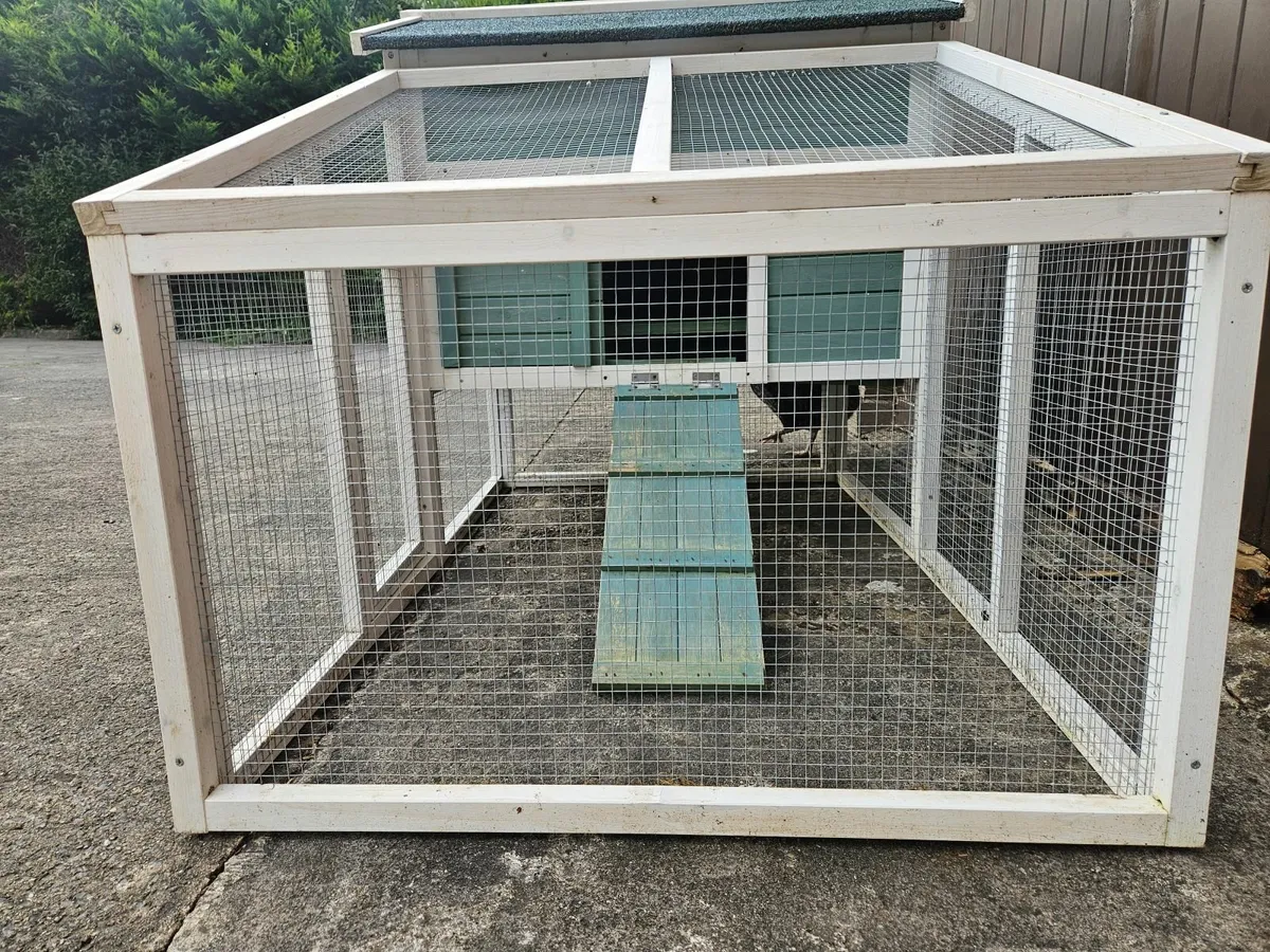 Chicken coop - Image 2