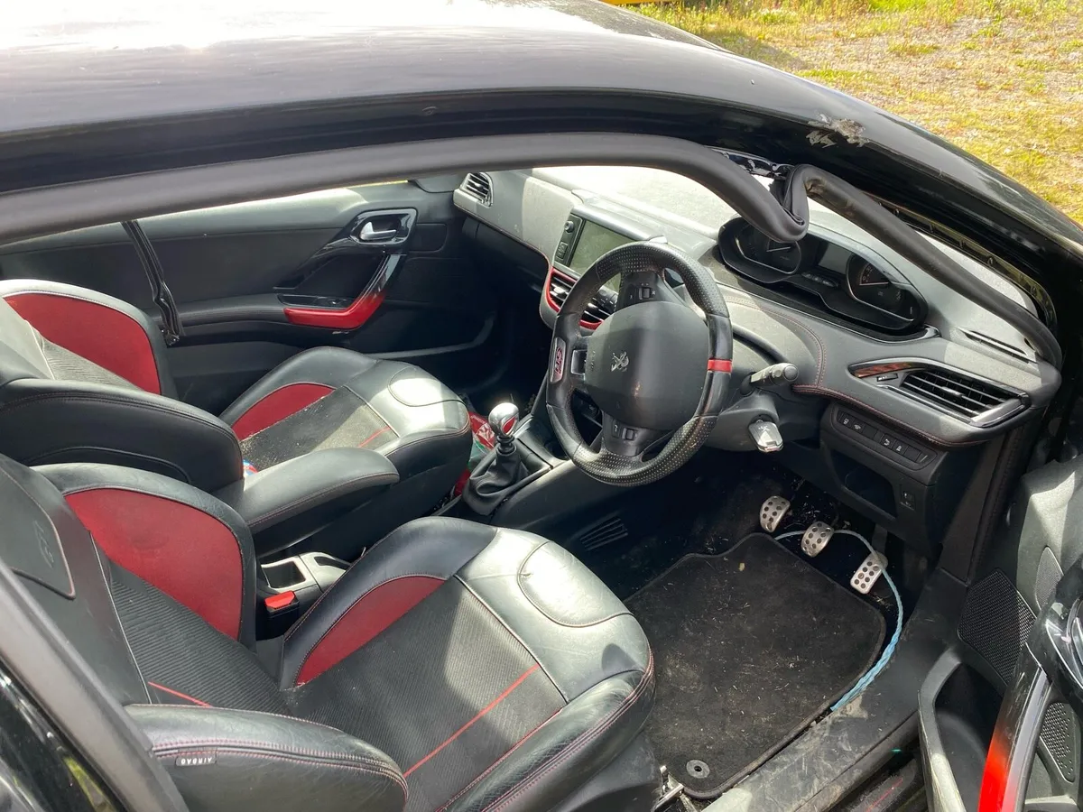 2015 Peugeot Gti  for parts - Image 4