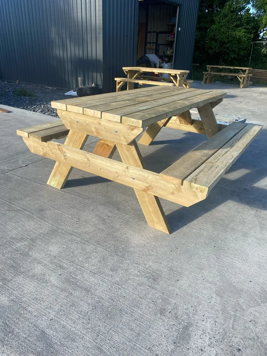 Heavy Duty Picnic Bench - Image 2