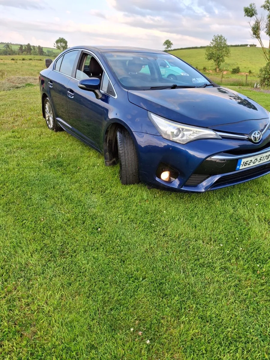 16 Toyota avensis d4d - Image 2