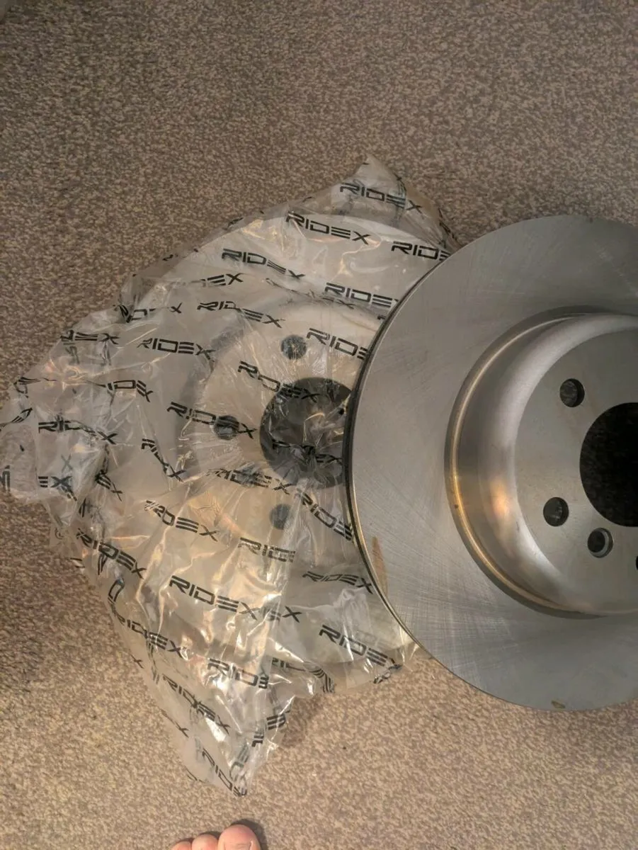 Break discs for f10 520d 518d 525d 530d - Image 1