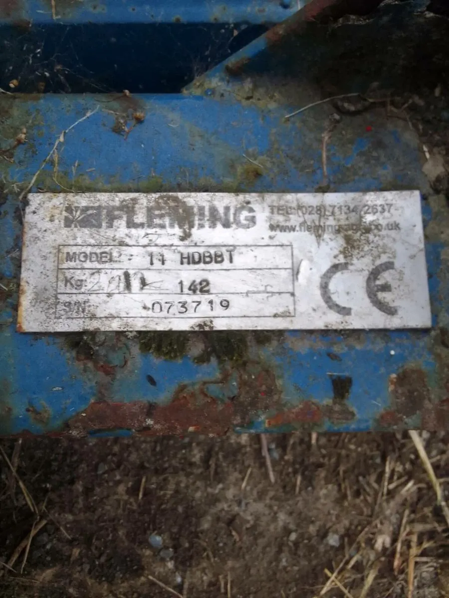 Fleming bale lifter - Image 3