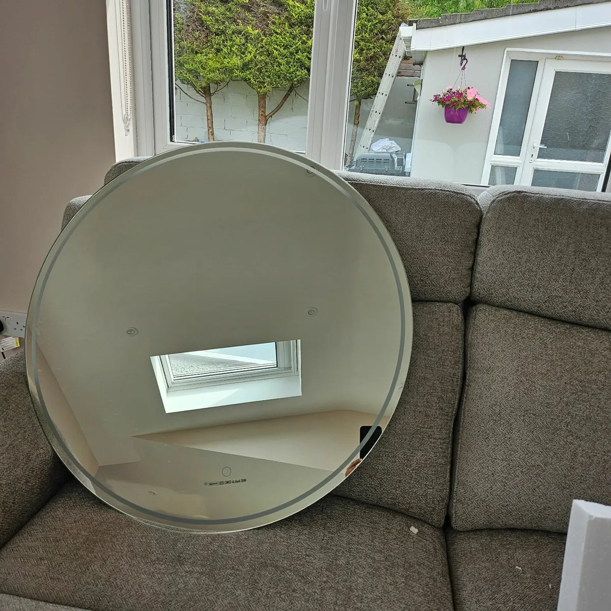 Mirror - Image 1