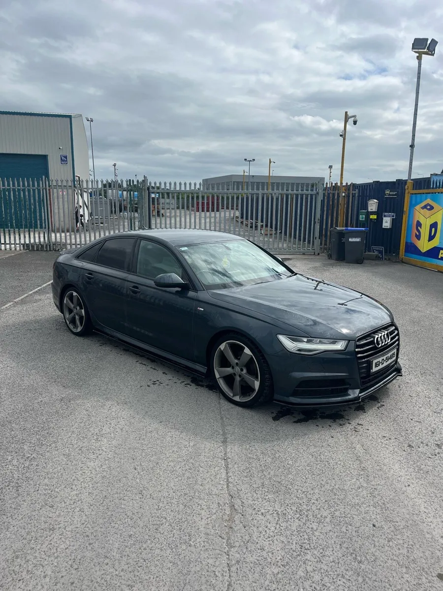 Audi A6 Automatic S-Line Black Edition Ultra - Image 2