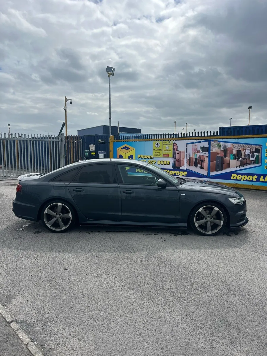 Audi A6 Automatic S-Line Black Edition Ultra - Image 4