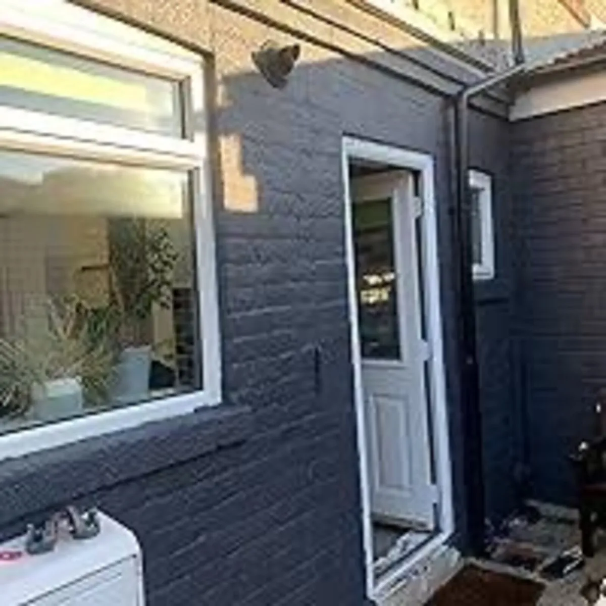 Masonry paint - Image 3