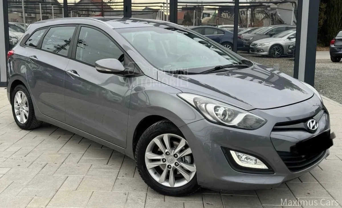 i30 2013 DELUXE 1.6 CRDi TOURER ESTATE - Image 1