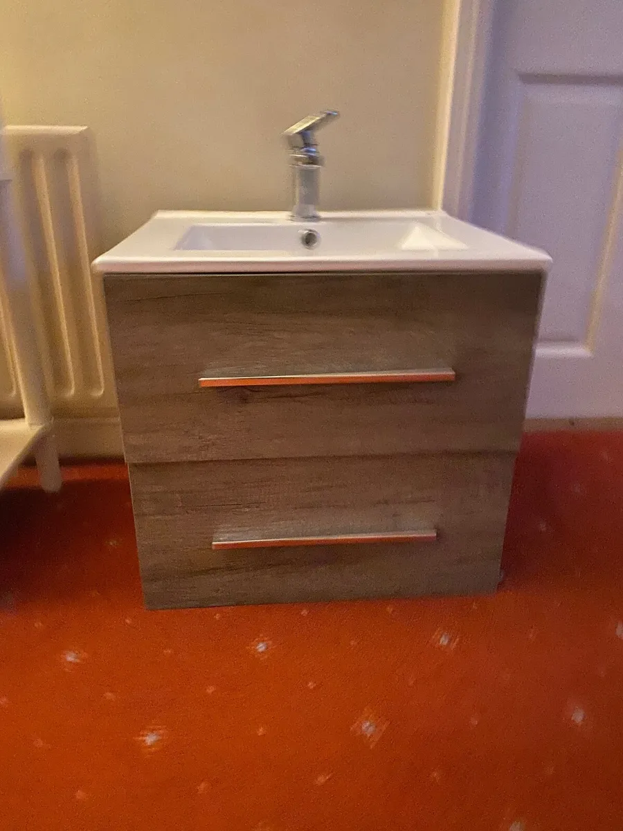 Bathroom ware