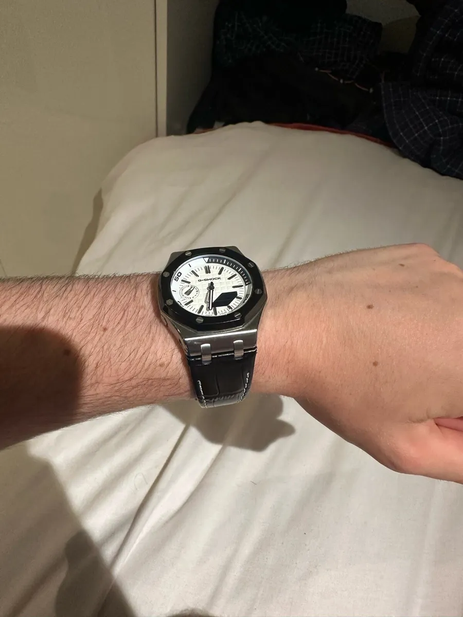 Watch - Image 1