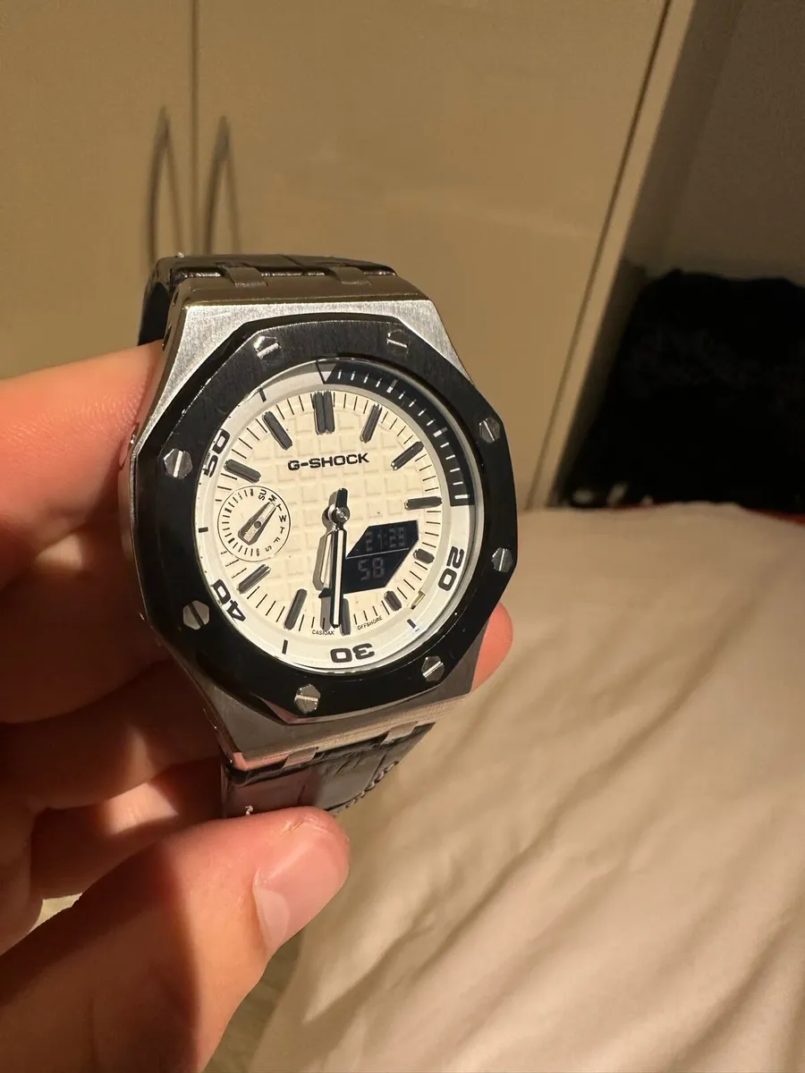Watch - Image 3