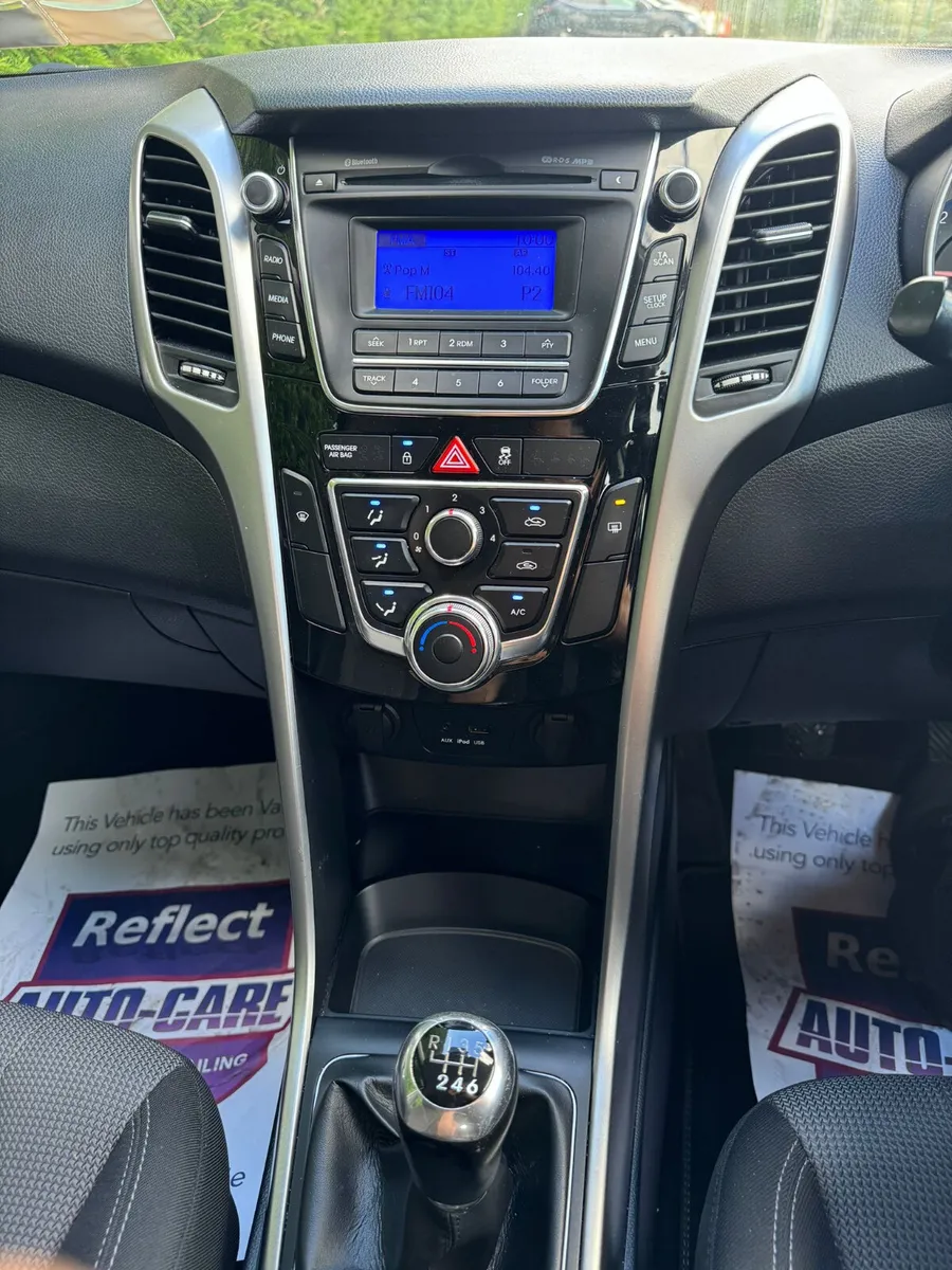 i30 2013 DELUXE 1.6 CRDi TOURER ESTATE - Image 2