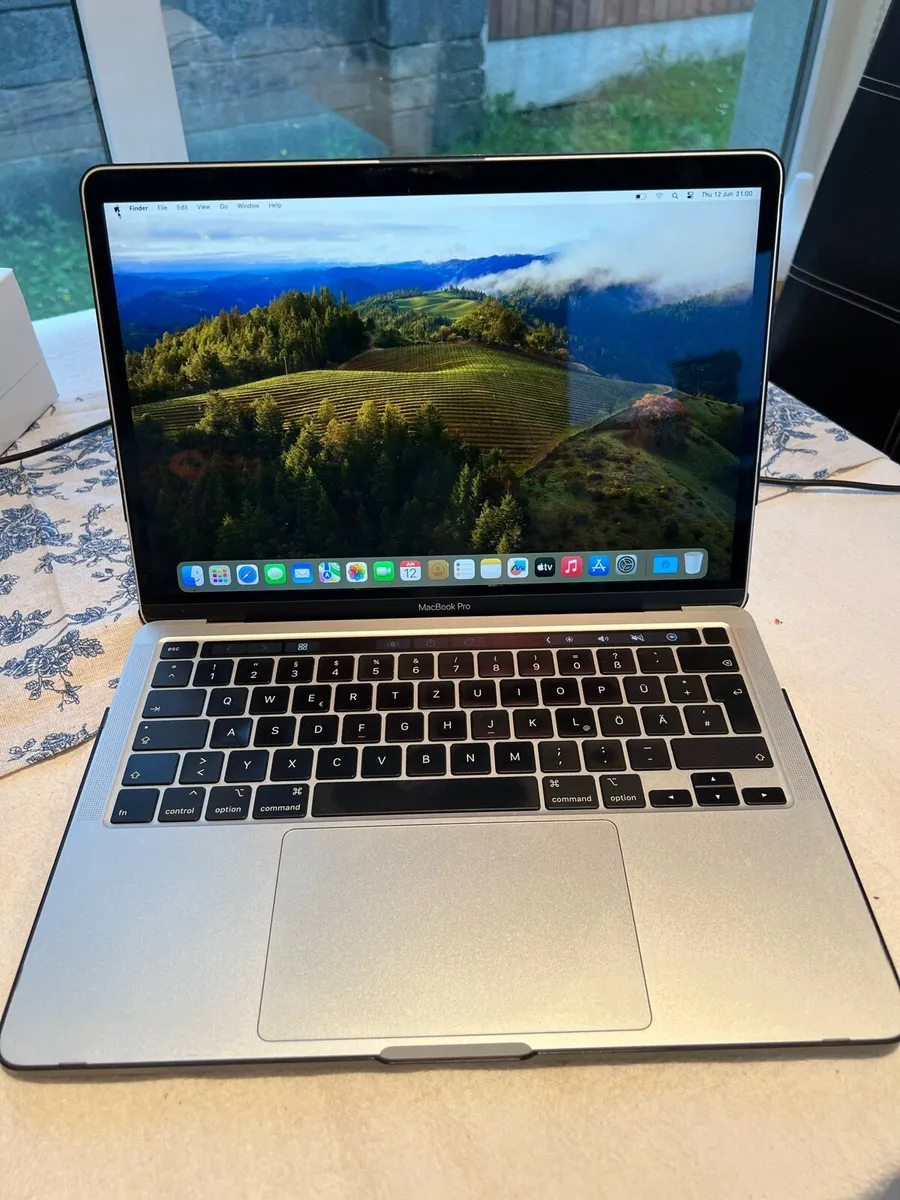 MacBook Pro Retina 13inch 32gb Ram 512gb storage - Image 1