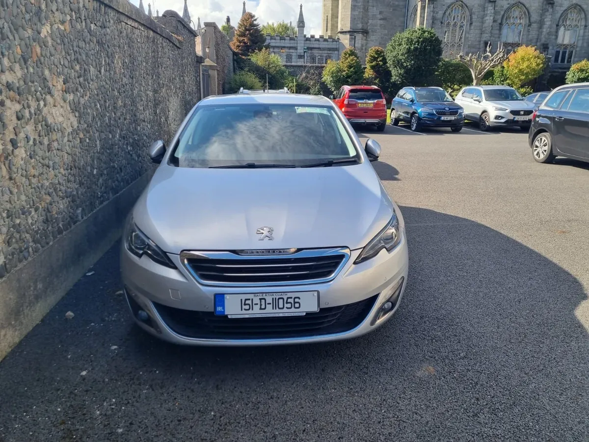 Peugeot 308 2015 - Image 1