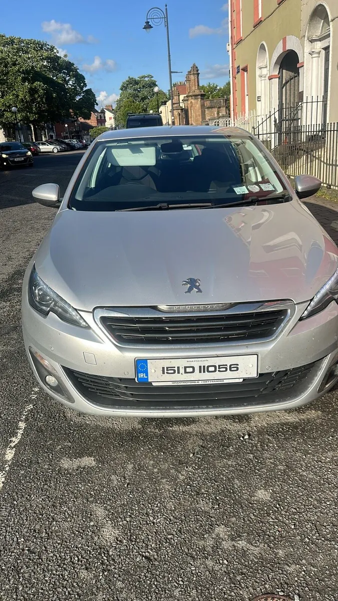 Peugeot 308 2015 - Image 2
