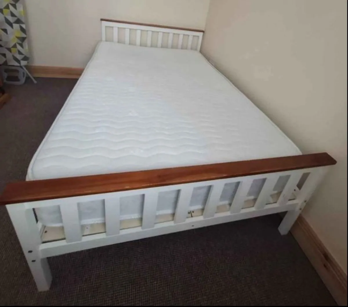 Lovely White 4 Ft Small Wooden Double Bed Frame - Image 1