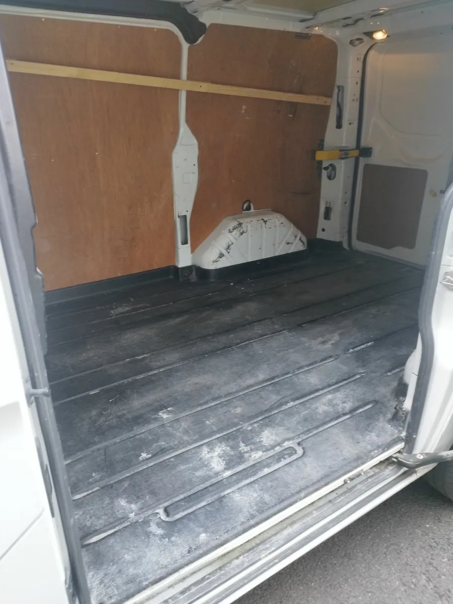 Ford Transit Custom 2013 - Image 3
