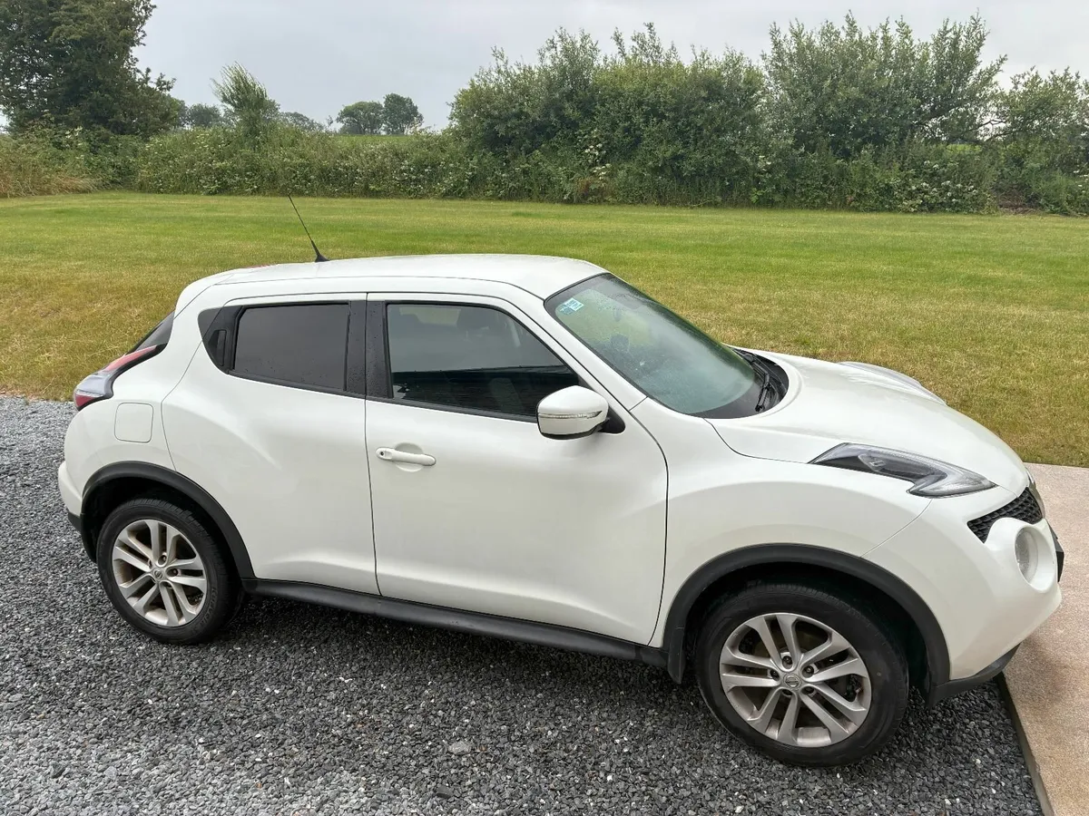 Nissan Juke 2016 White - Image 3