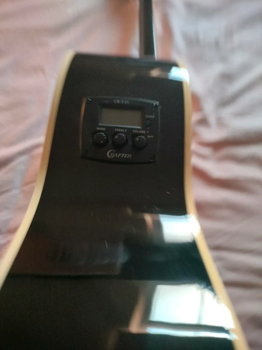 Crafter Ashland SF40CE Electro Acoustic Guitar. - Image 3