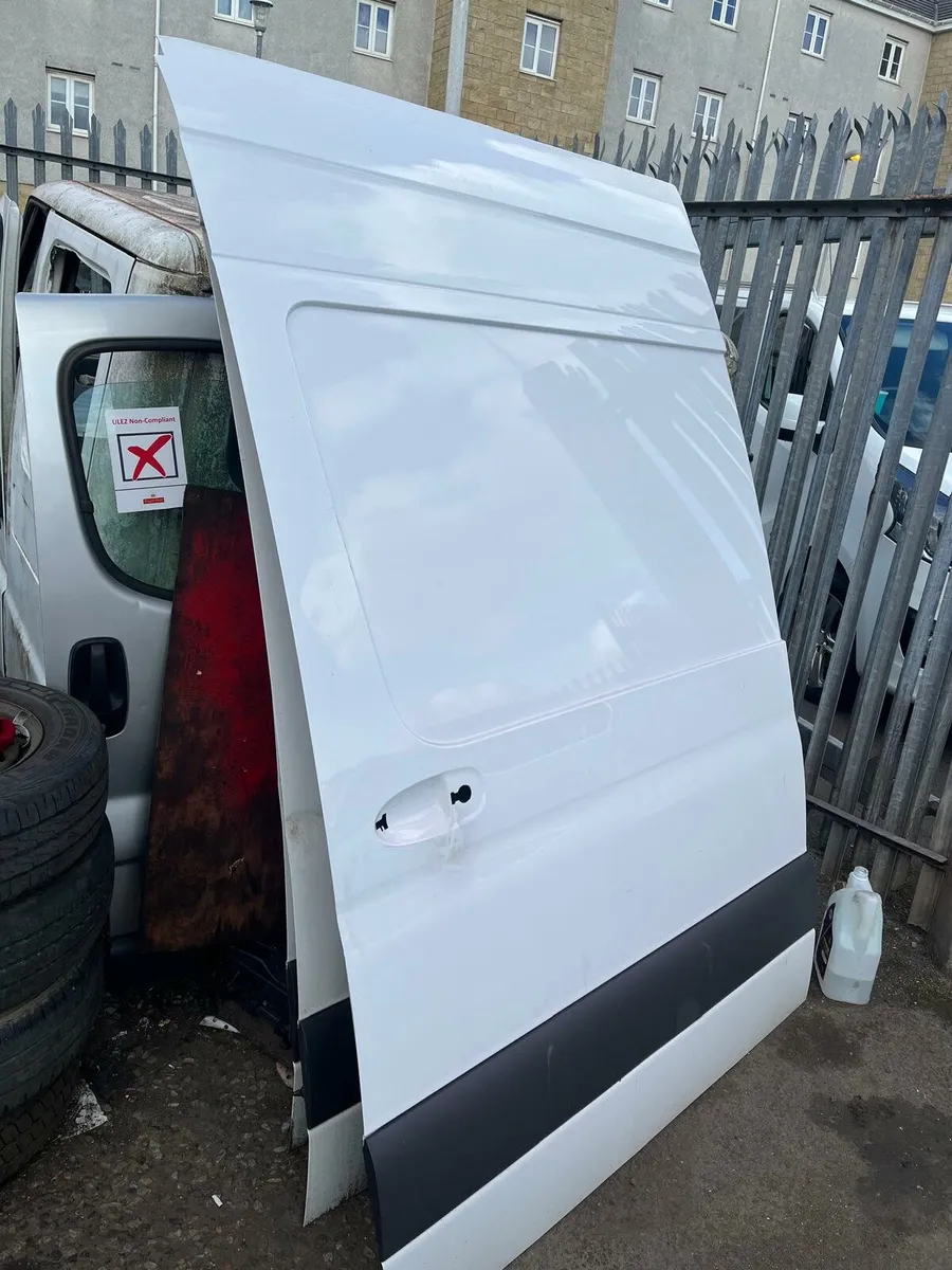 Mercedes sprinter sliding doors - Image 2