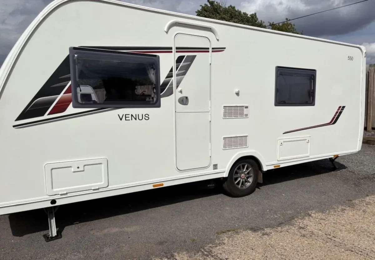 Lunar Venus 4 berth 2020 - Image 1