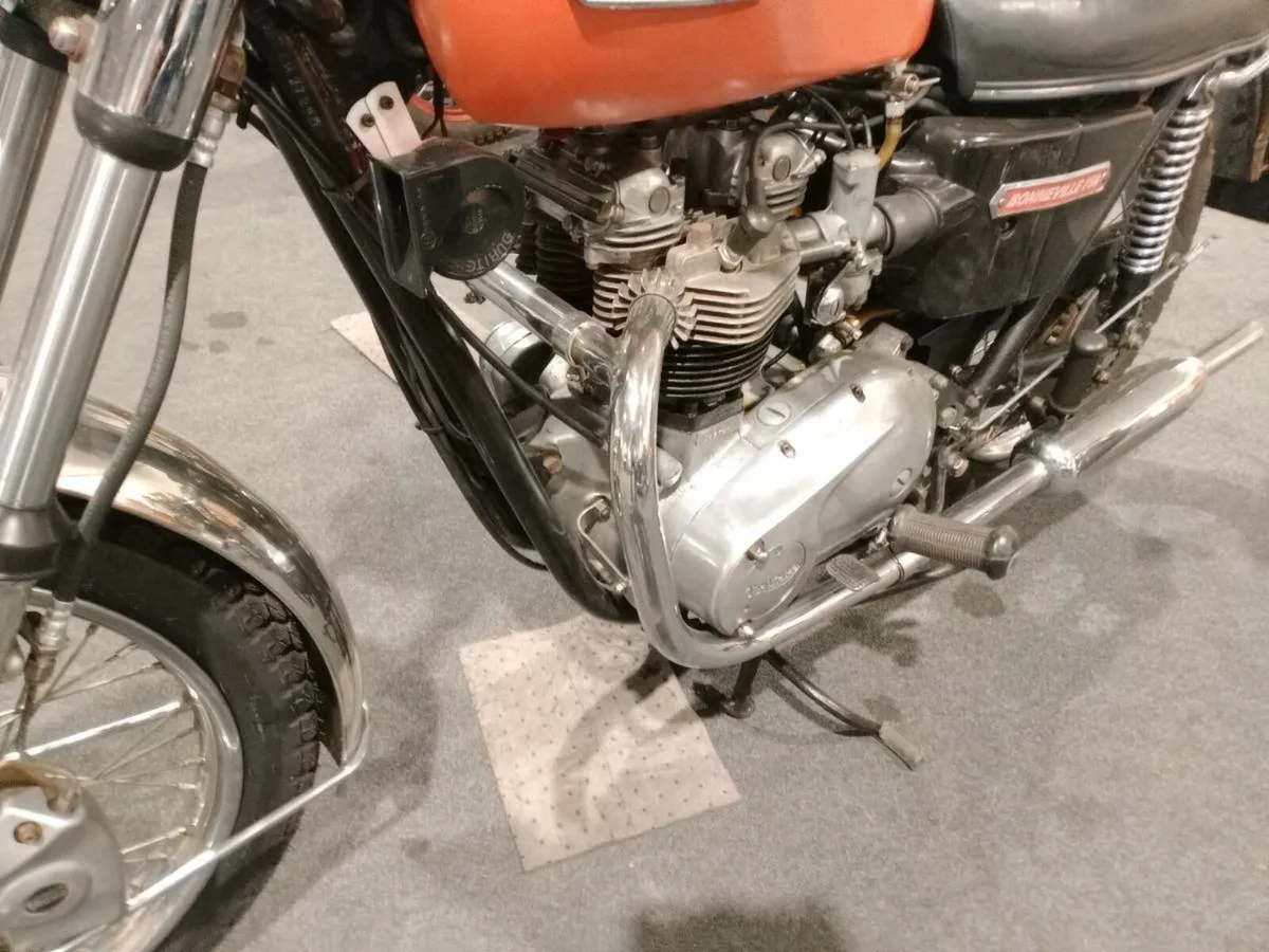 Vintage 1973 Triumph Bonneville T140 - Image 3