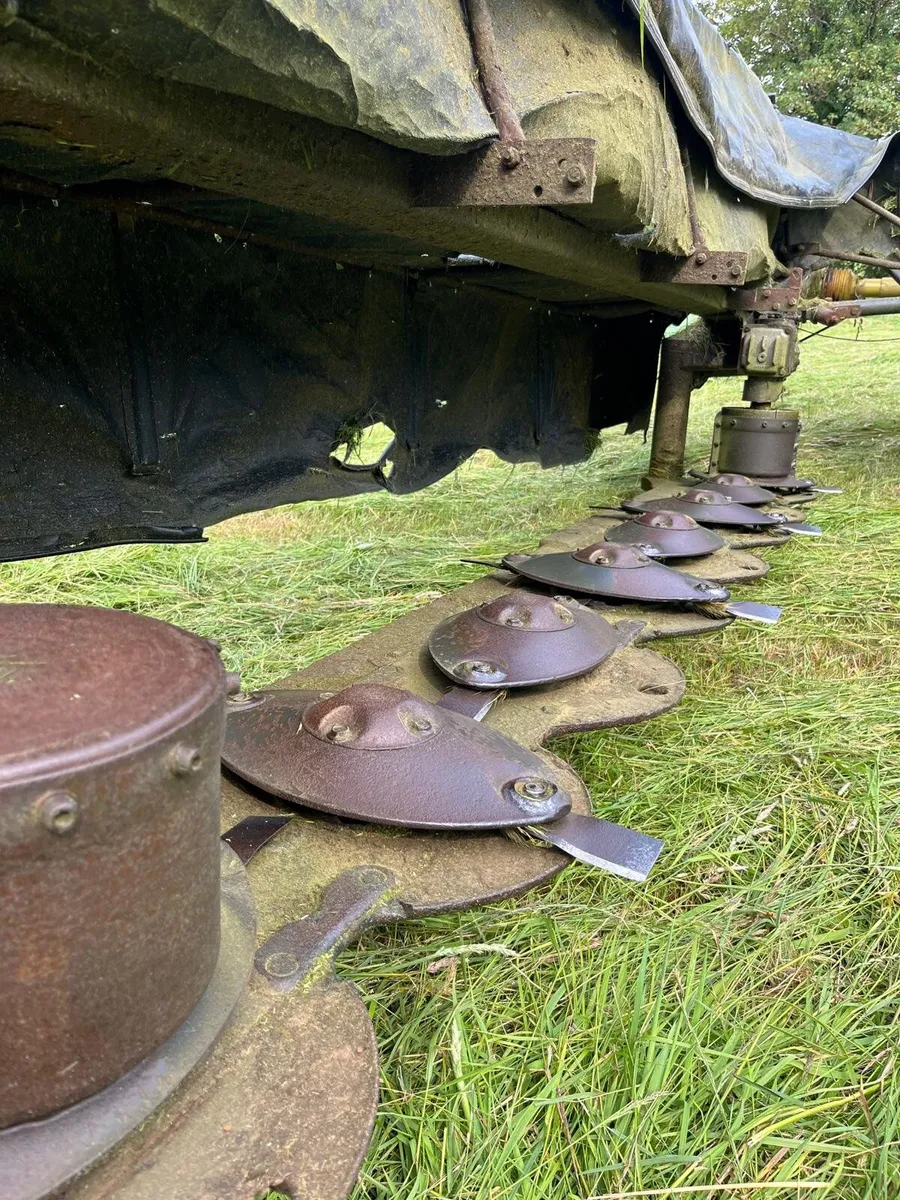 Deutz/ vicon 10 foot disc mower - Image 1