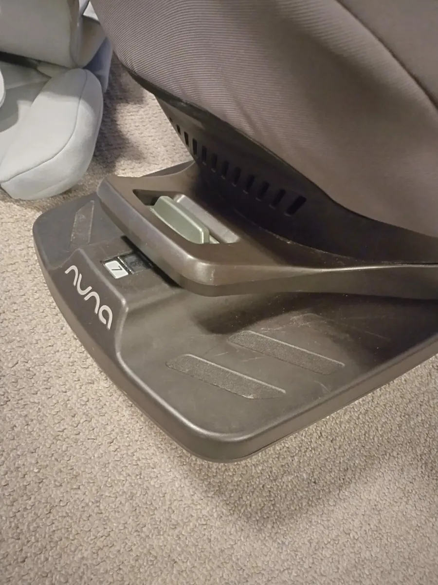 Nuna Rebel Car Seat - Image 2