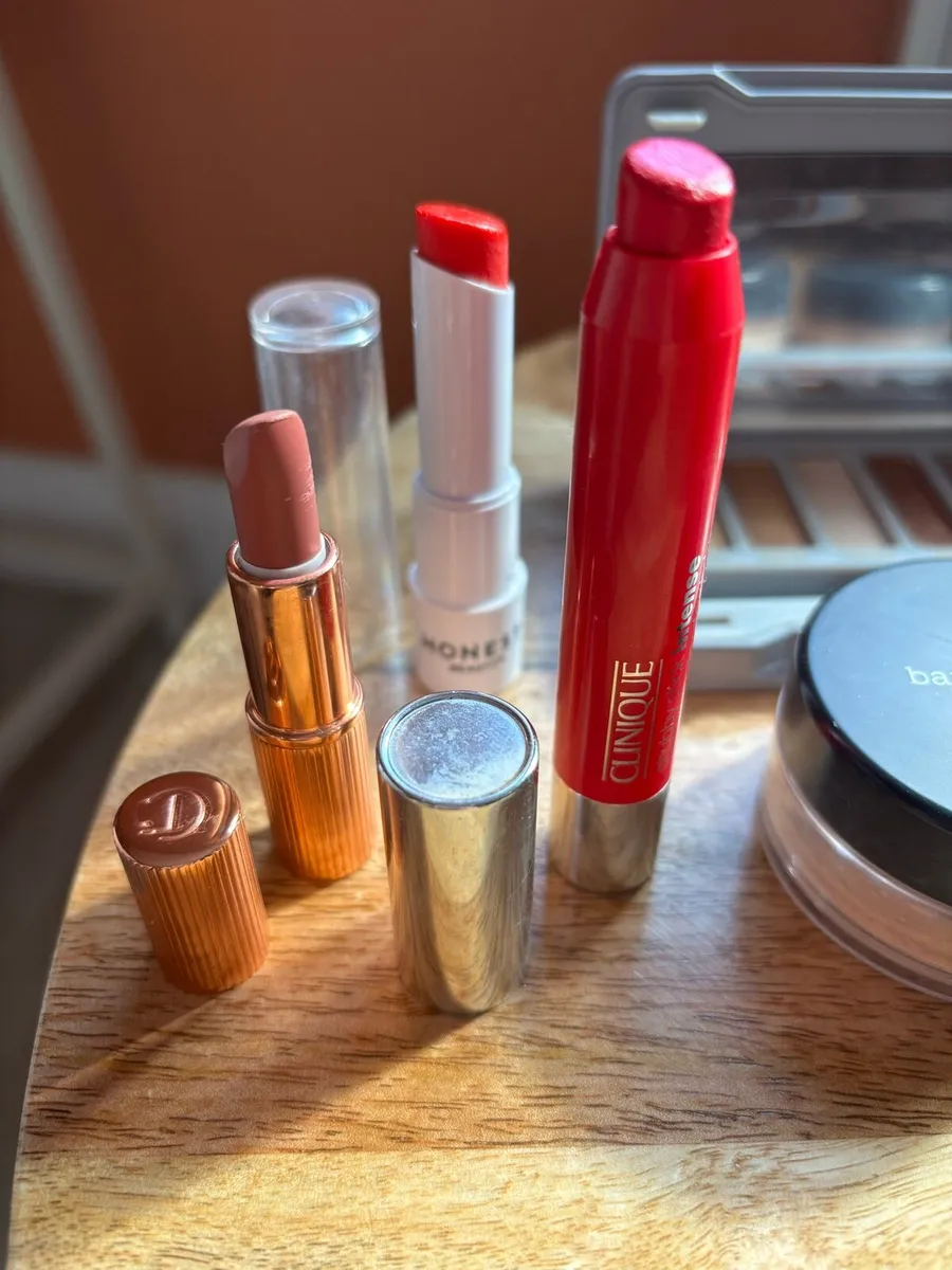 High end Make up - Image 3