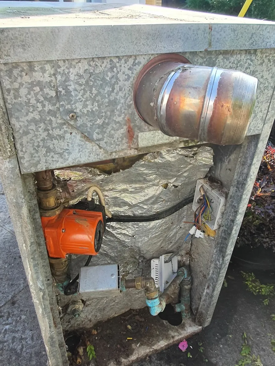 Grant 90/120 outside oil burner - Image 2