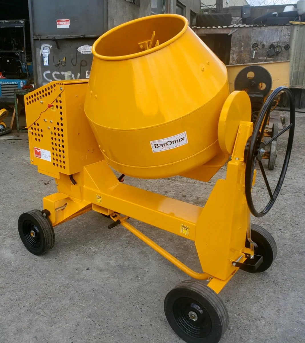 Baromix cement mixer - Image 2